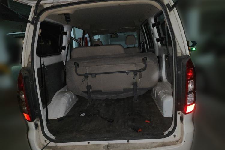 Used Wuling Hongguang V 2019 1.5L Jingqu Version China VI LAR Trunk