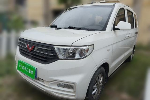 Used Wuling Hongguang V 2019 1.5L Enjoyment Version China VI LAR