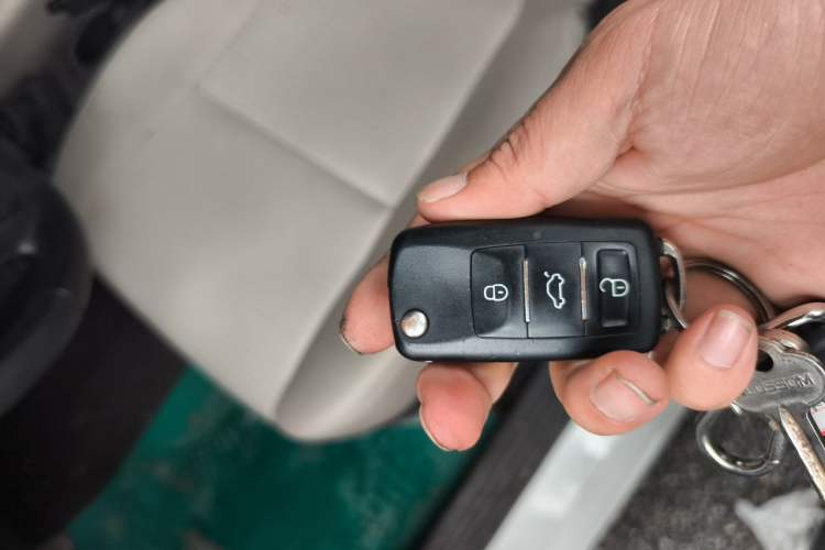 Used Wuling Hongguang V 2019 1.5L Jingqu Version China VI LAR Vehicle Key