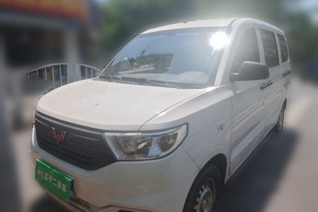 Used Wuling Hongguang V 2019 1.5L Jingqu Version China VI LAR