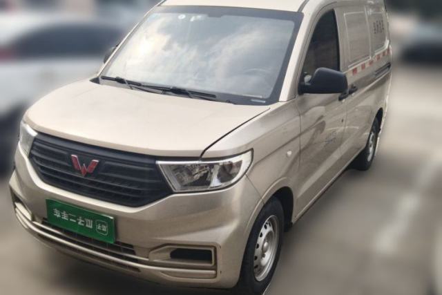 Used Wuling Hongguang V 2019 1.5L Jingqu Edition Sealed-Window Vehicle China VI LAR
