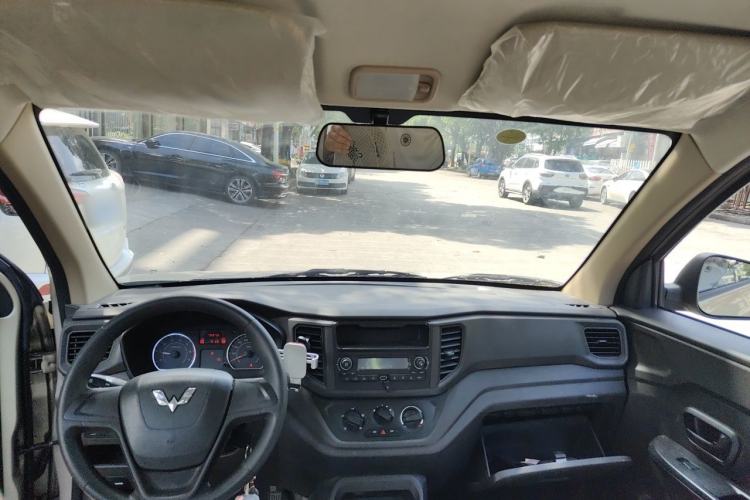 Used Wuling Hongguang V 2019 1.5L Jingqu Version China VI LAR Center Console