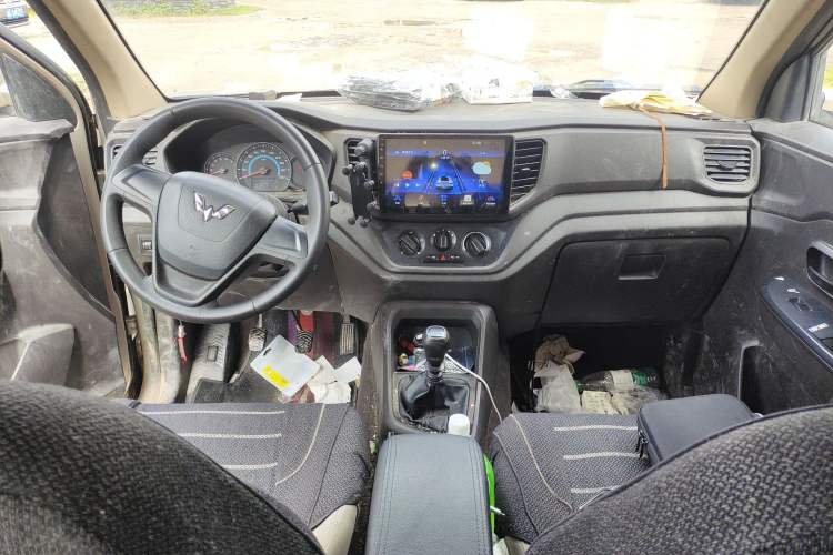 Used Wuling Hongguang V 2019 1.5L Enjoyment Version China VI LAR Center Console