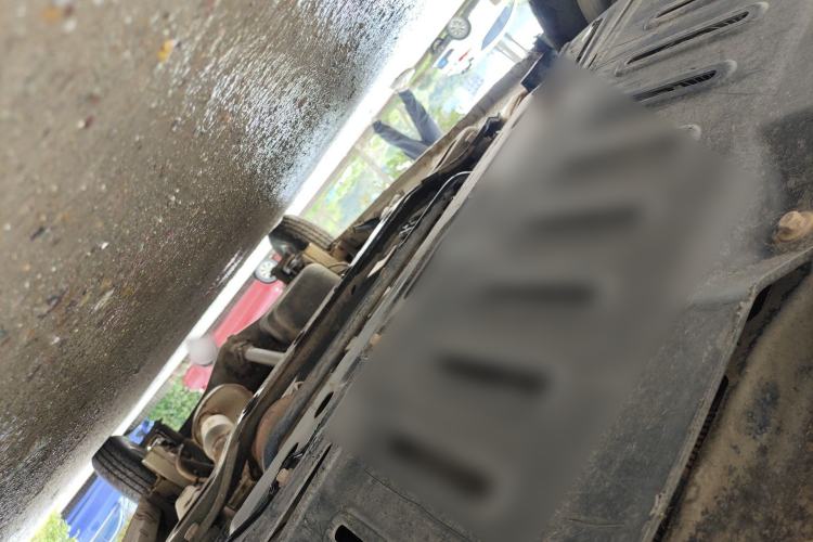 Used Wuling Hongguang V 2019 1.5L Enjoyment Version China VI LAR Chassis Front