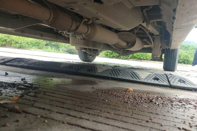 Used Wuling Hongguang V 2019 1.5L Base Version L2B Chassis Front Left