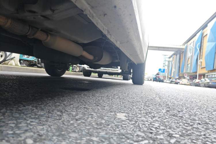 Used Wuling Hongguang V 2019 1.5L Jingqu Version China VI LAR Chassis Front Left