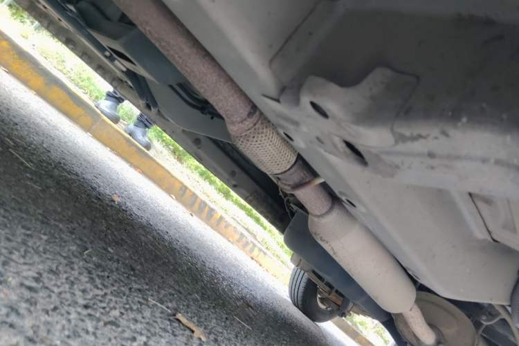 Used Wuling Hongguang V 2019 1.5L Enjoyment Version China VI LAR Chassis Front Left