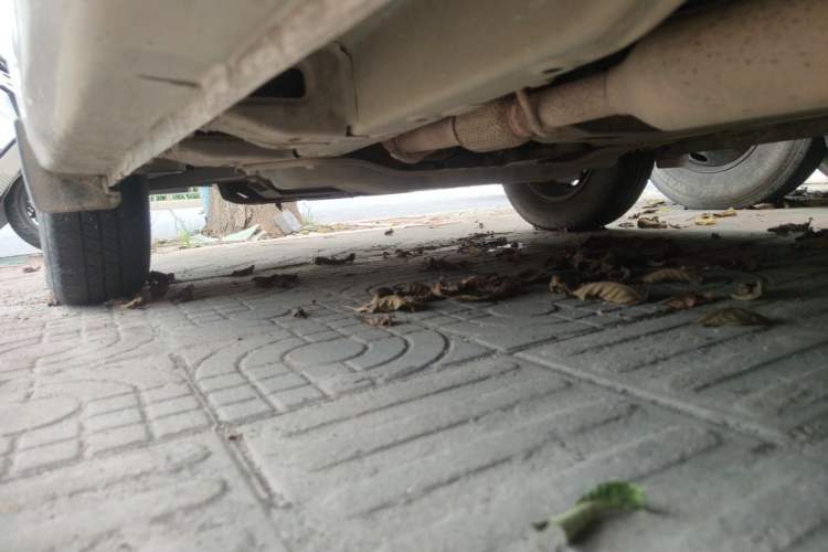 Used Wuling Hongguang V 2019 1.5L Jingqu Version China VI LAR Chassis Front Left
