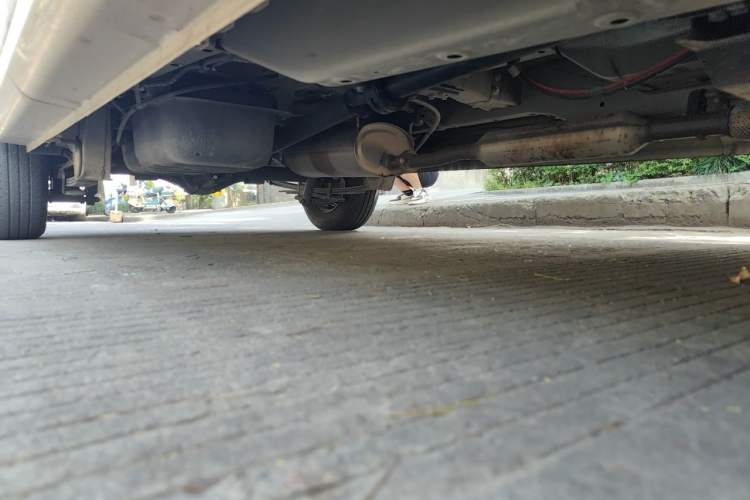 Used Wuling Hongguang V 2019 1.5L Jingqu Version China VI LAR Chassis Front Right