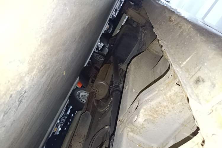Used Wuling Hongguang V 2019 1.5L Jingqu Version China VI LAR Chassis Front Right