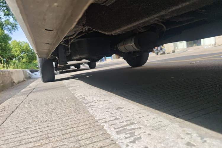 Used Wuling Hongguang V 2019 1.5L Jingqu Version China VI LAR Chassis Front Right