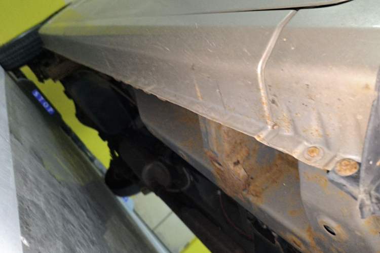 Used Wuling Hongguang V 2019 1.5L Jingqu Version China VI LAR Chassis Front Right