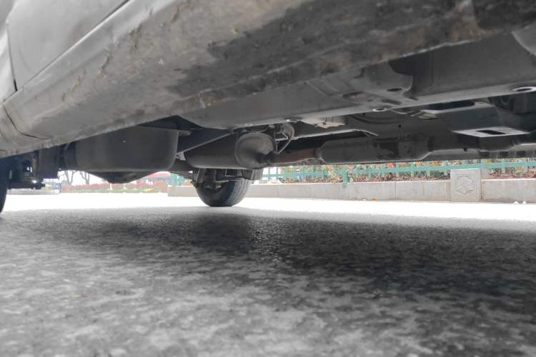 Used Wuling Hongguang V 2019 1.5L Jingqu Version China VI LAR Chassis Front Right