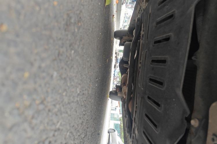 Used Wuling Hongguang V 2019 1.5L Standard Version China VI LAR Chassis Front