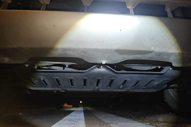 Used Wuling Hongguang V 2019 1.5L Jingqu Version China VI LAR Chassis Front