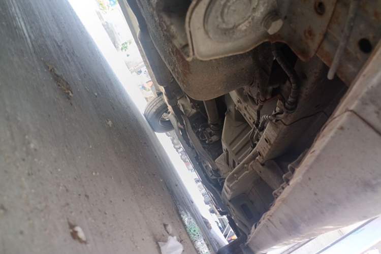 Used Wuling Hongguang V 2019 1.5L Base Version China VI LAR Chassis Rear Right
