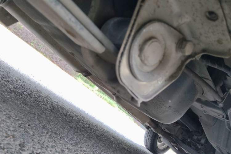 Used Wuling Hongguang V 2019 1.5L Enjoyment Version China VI LAR Chassis Rear Right