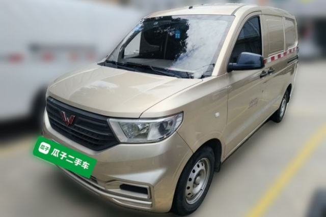 Used Wuling Hongguang V 2019 1.5L Jingqu Edition Sealed-Window Vehicle China VI LAR