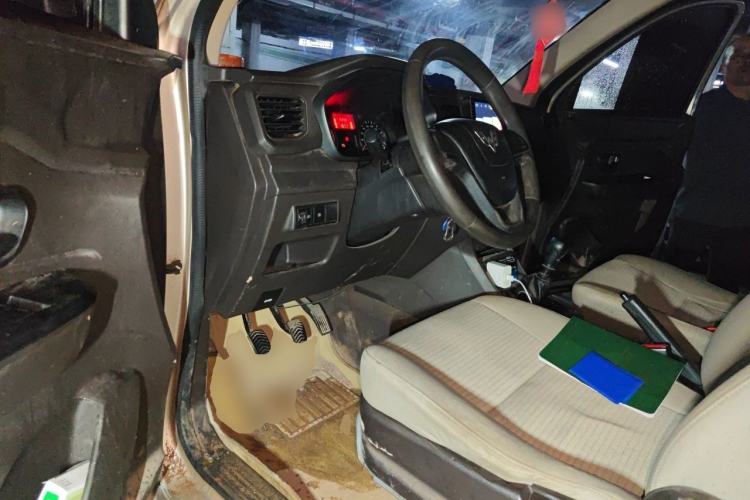 Used Wuling Hongguang V 2019 1.5L Jingqu Version China VI LAR Driver Seat