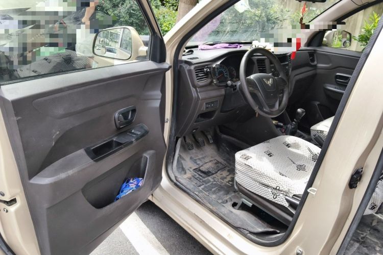 Used Wuling Hongguang V 2019 1.5L Enjoyment Version China VI LAR Driver Seat