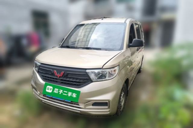 Used Wuling Hongguang V 2019 1.5L Jingqu Version China VI LAR