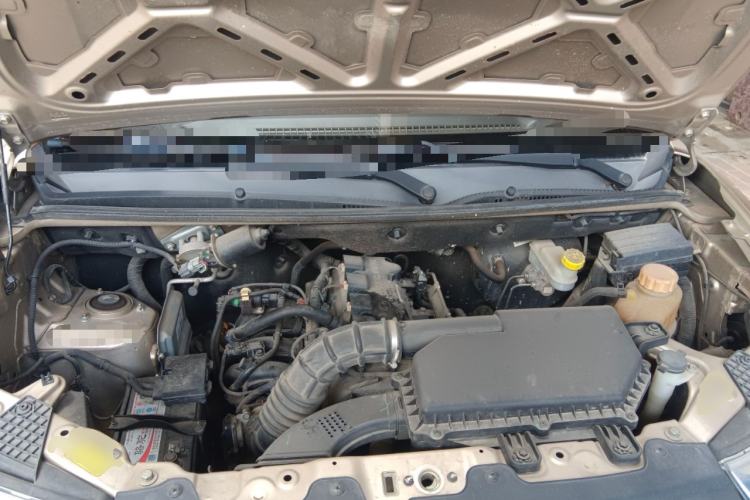 Used Wuling Hongguang V 2019 1.5L Jingqu Version China VI LAR Engine Bay