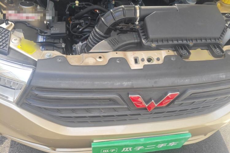 Used Wuling Hongguang V 2019 1.5L Jingqu Version China VI LAR Engine Bay