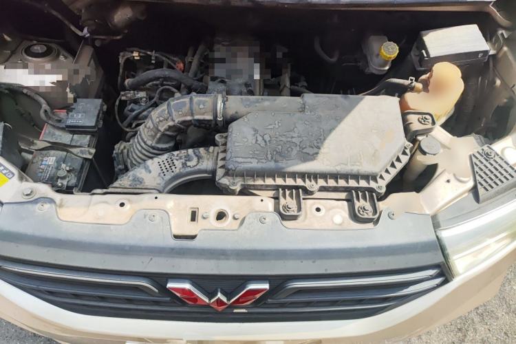 Used Wuling Hongguang V 2019 1.5L Jingqu Version China VI LAR Engine Bay