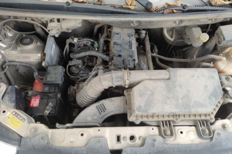 Used Wuling Hongguang V 2019 1.5L Jingqu Version China VI LAR Engine Bay