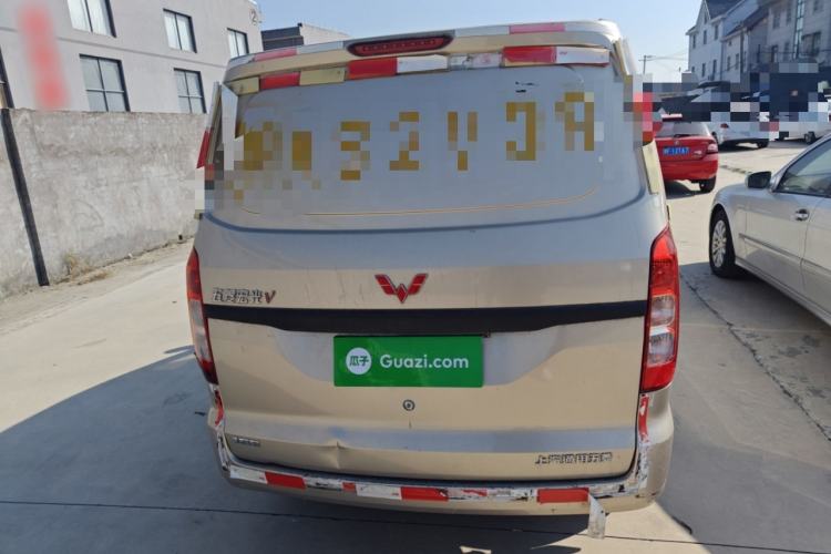 Used Wuling Hongguang V 2019 1.5L Jingqu Edition Sealed-Window Vehicle China VI LAR Exterior 4