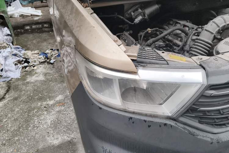Used Wuling Hongguang V 2019 1.5L Base Version China VI LAR Exterior 6