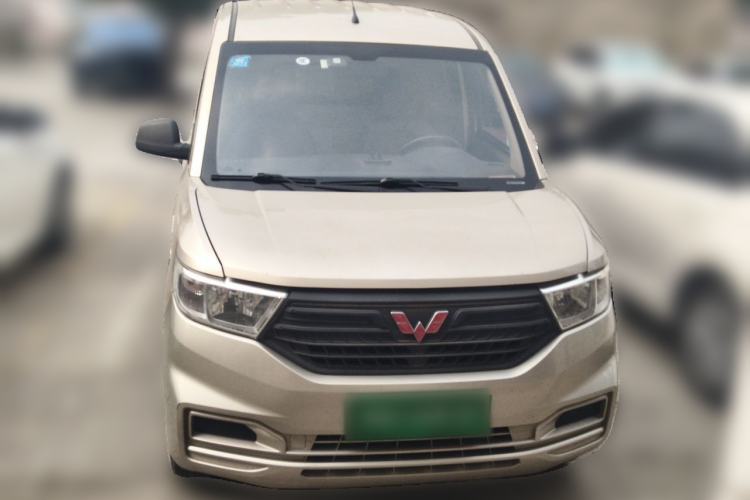 Used Wuling Hongguang V 2019 1.5L Jingqu Edition Sealed-Window Vehicle China VI LAR Front