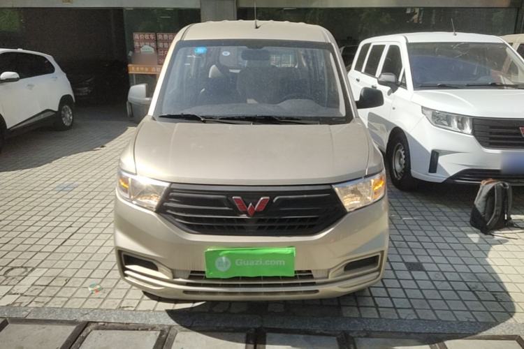 Used Wuling Hongguang V 2019 1.5L Jingqu Version China VI LAR Front