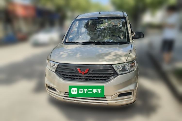 Used Wuling Hongguang V 2019 1.5L Jingqu Version China VI LAR Front