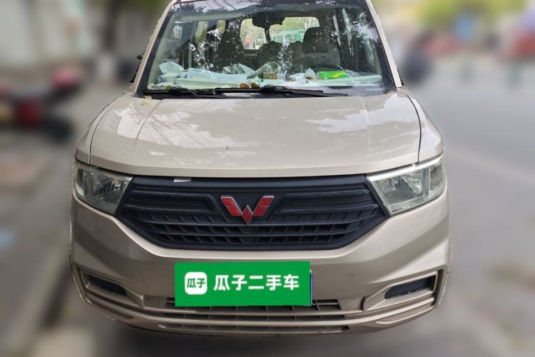 Used Wuling Hongguang V 2019 1.5L Base Version China VI LAR Front