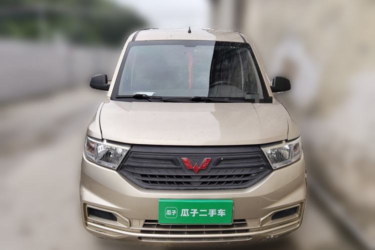 Used Wuling Hongguang V 2019 1.5L Base Version China VI LAR Front