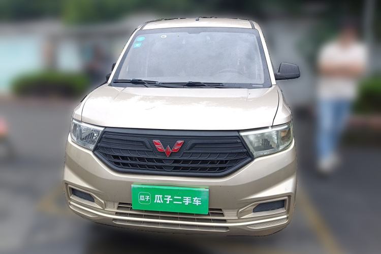 Used Wuling Hongguang V 2019 1.5L Base Version China VI LAR Front