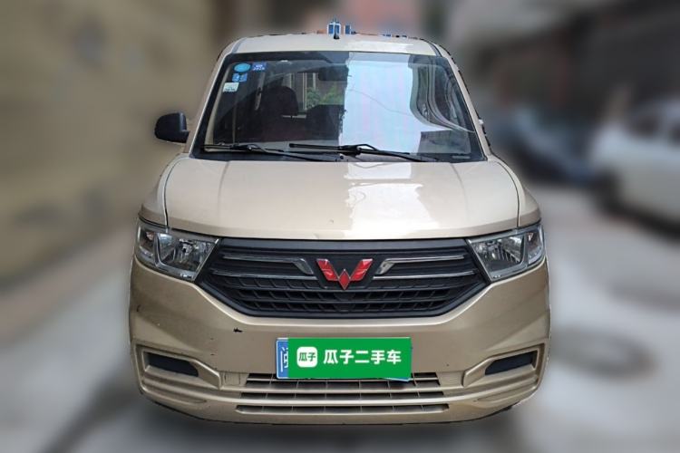Used Wuling Hongguang V 2019 1.5L Standard Version China VI LAR Front