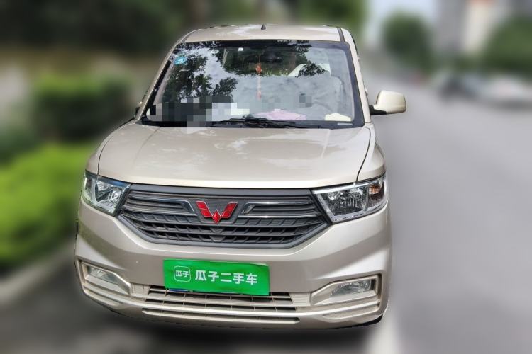 Used Wuling Hongguang V 2019 1.5L Enjoyment Version China VI LAR Front