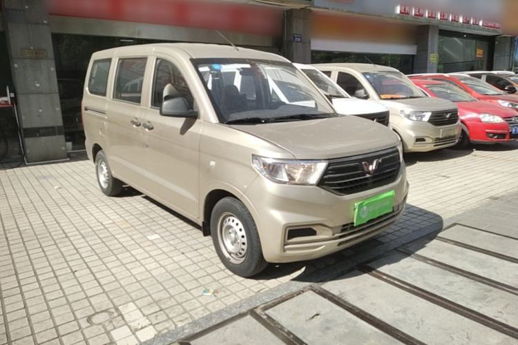 Used Wuling Hongguang V 2019 1.5L Jingqu Version China VI LAR Front Right 45 Deg