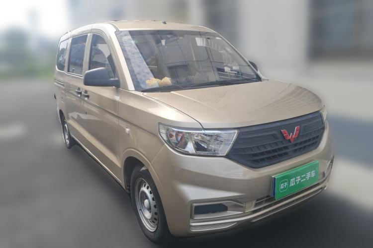 Used Wuling Hongguang V 2019 1.5L Jingqu Version China VI LAR Front Right 45 Deg