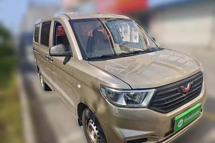Used Wuling Hongguang V 2019 1.5L Jingqu Version China VI LAR Front Right 45 Deg