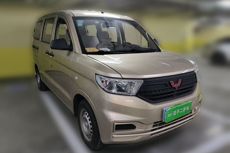 Used Wuling Hongguang V 2019 1.5L Jingqu Version China VI LAR Front Right 45 Deg