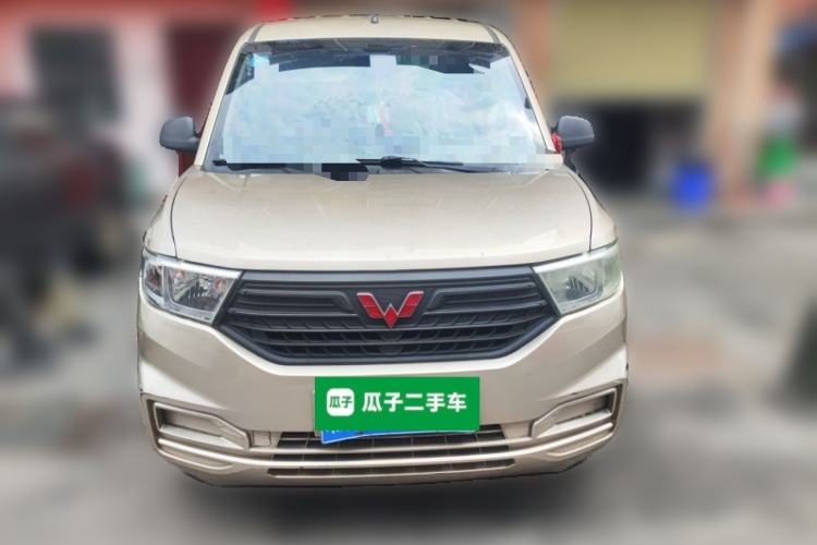 Used Wuling Hongguang V 2019 1.5L Jingqu Version China VI LAR Front