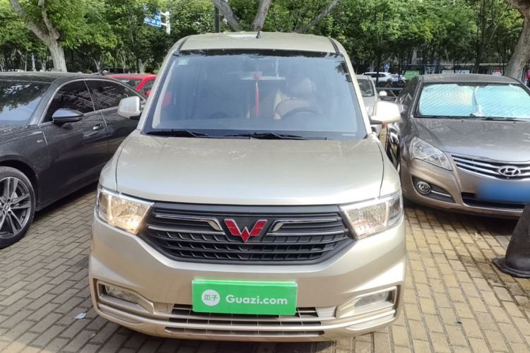 Used Wuling Hongguang V 2019 1.5L Enjoyment Version China VI LAR Front