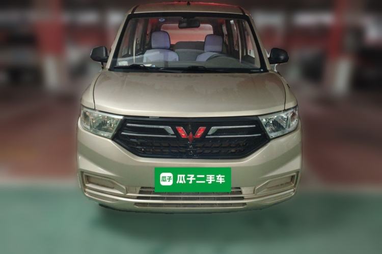 Used Wuling Hongguang V 2019 1.5L Jingqu Version China VI LAR Front