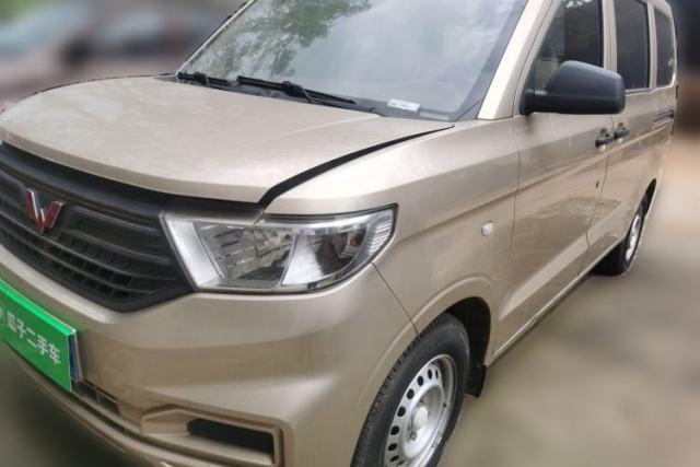 Used Wuling Hongguang V 2019 1.5L Jingqu Version China VI LAR