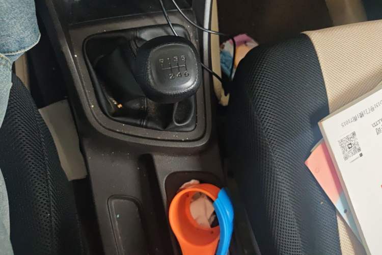Used Wuling Hongguang V 2019 1.5L Base Version China VI LAR Gear Lever