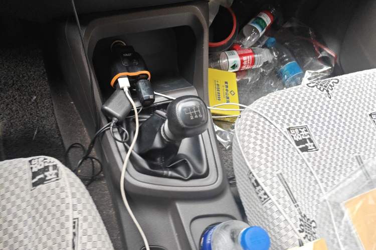 Used Wuling Hongguang V 2019 1.5L Jingqu Version China VI LAR Gear Lever