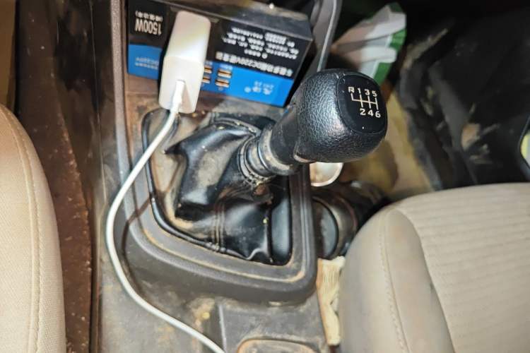 Used Wuling Hongguang V 2019 1.5L Jingqu Version China VI LAR Gear Lever